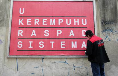 Scenski radnik morao dopisati slovo na plakatu Kerempuha