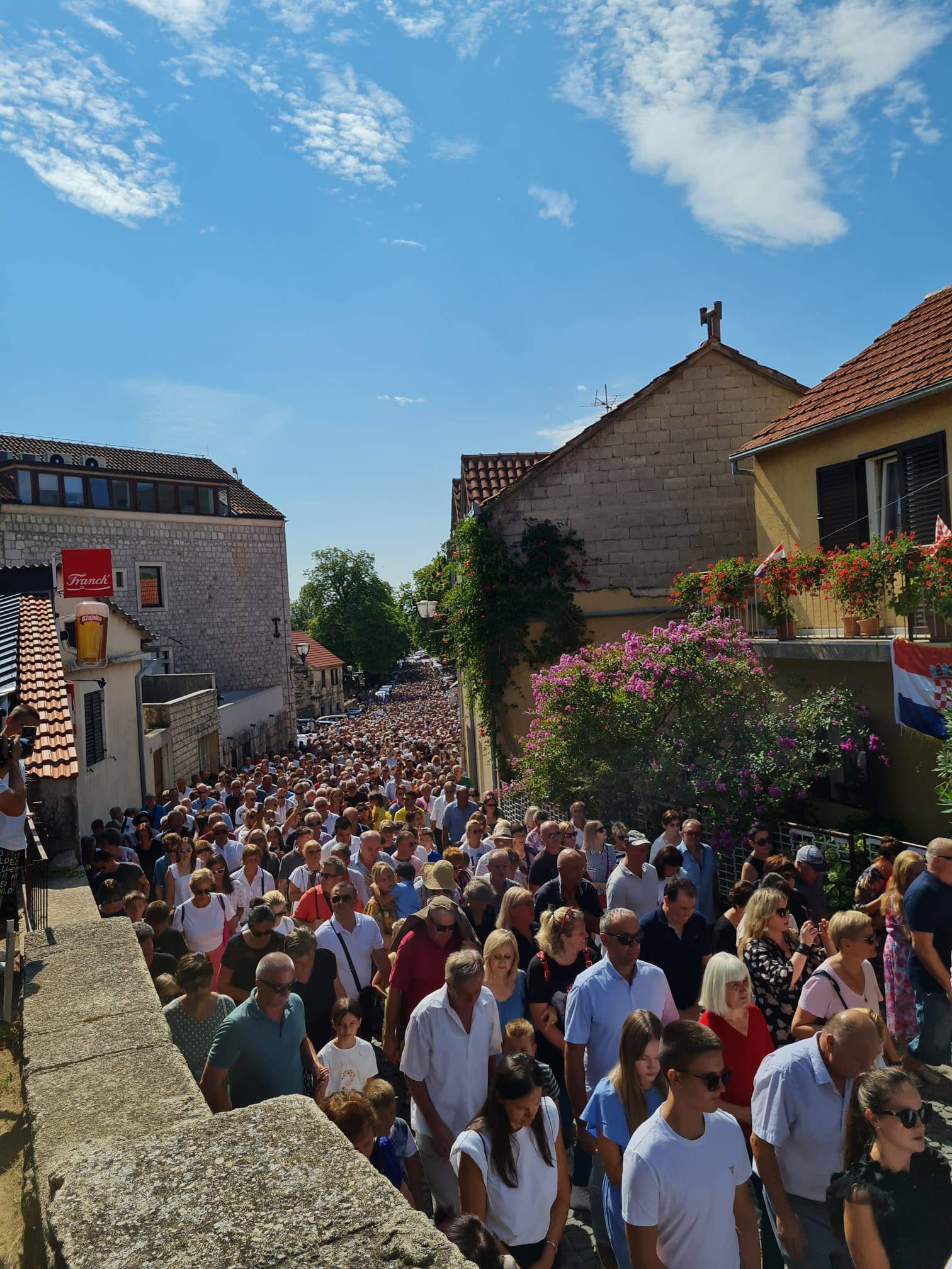 VIDEO Vjernici diljem Hrvatske hodočaste u marijanska svetišta