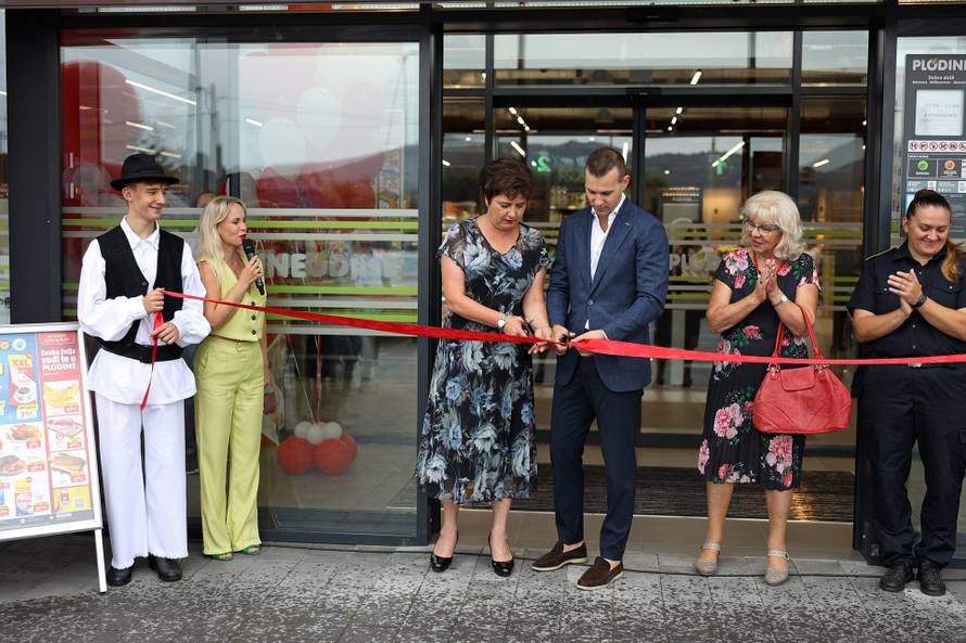 Plodine otvorile još dva nova supermarketa