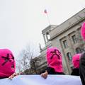 Moskva je proglasila rusku feministi&ccaron;ku grupu Pussy Riot ekstremisticama i zabranila ju