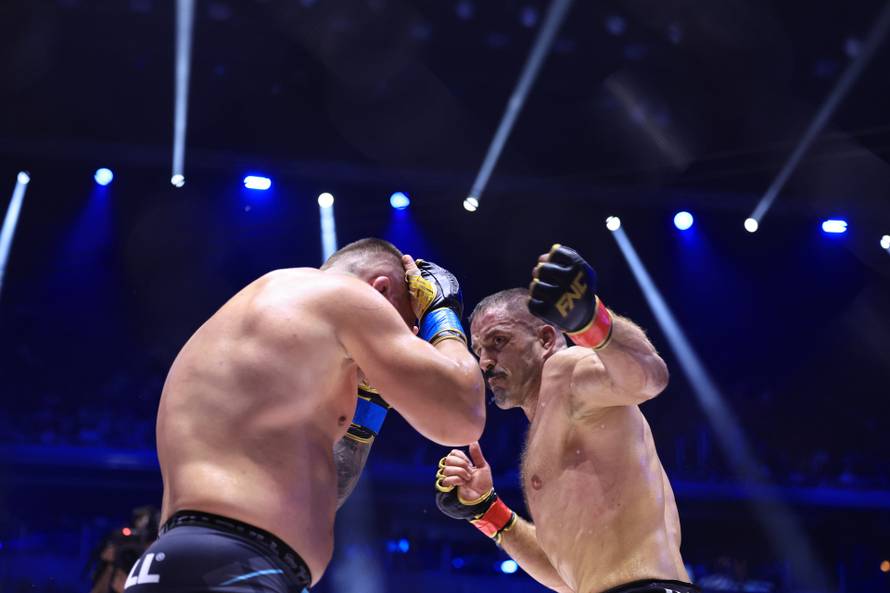 Zagreb: Fight Nation Championship - FNC 24, borba Ivan Vitasović - Darko Stošić