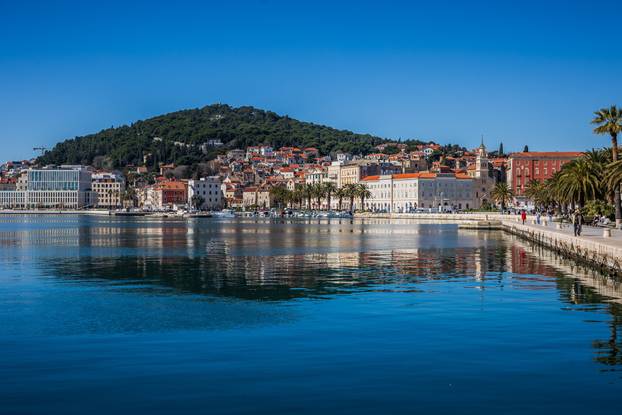 Nastavak lijepog i sunčanog vremena, u Splitu izmjereno 17 stupnjeva