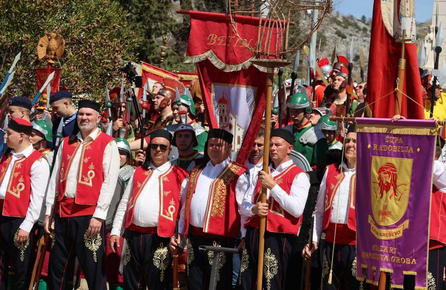 Katuni : Tradicionalni 25. Hrvatski festival žudija