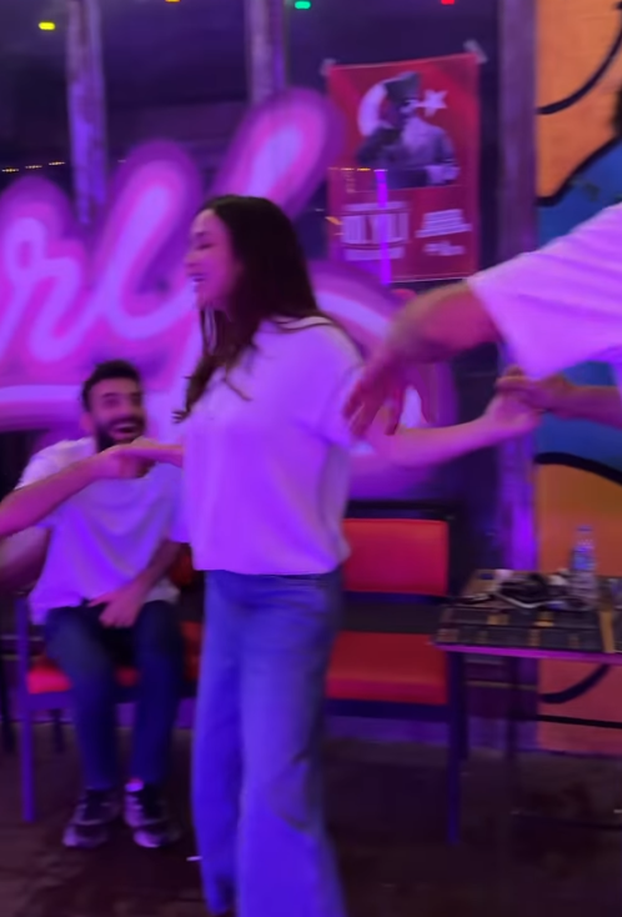 Severinin ludi noćni provod u Turskoj! 'Padale' puse i zagrljaji cijelu večer: 'Hiljadu luđaka!'