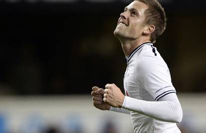 Upozorenje Stipi: Sigurdsson zabio eurogol za Tottenham!