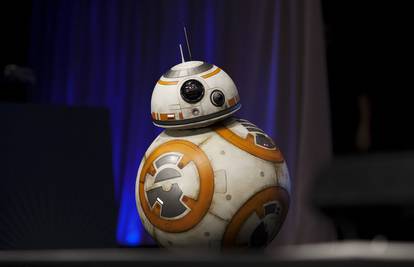 Novi robot iz Ratova zvijezda: BB-8 je stvaran i već je hit