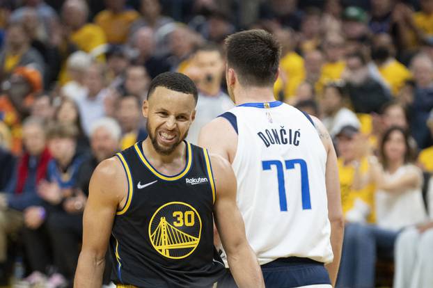 NBA: Playoffs-Dallas Mavericks at Golden State Warriors