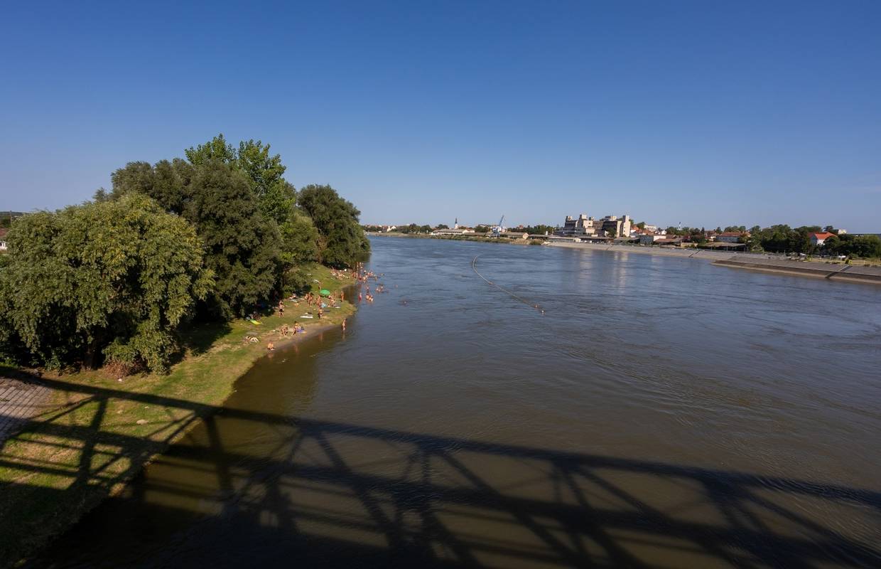 U Dravi su u dva dana pronašli dva tijela, muškarca i ženu