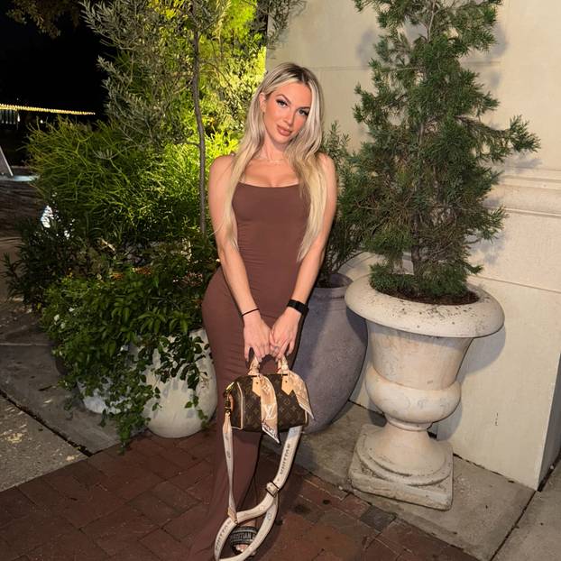 Bivši košarkaš Partizana zaveo je WWE kečericu Zeničanku