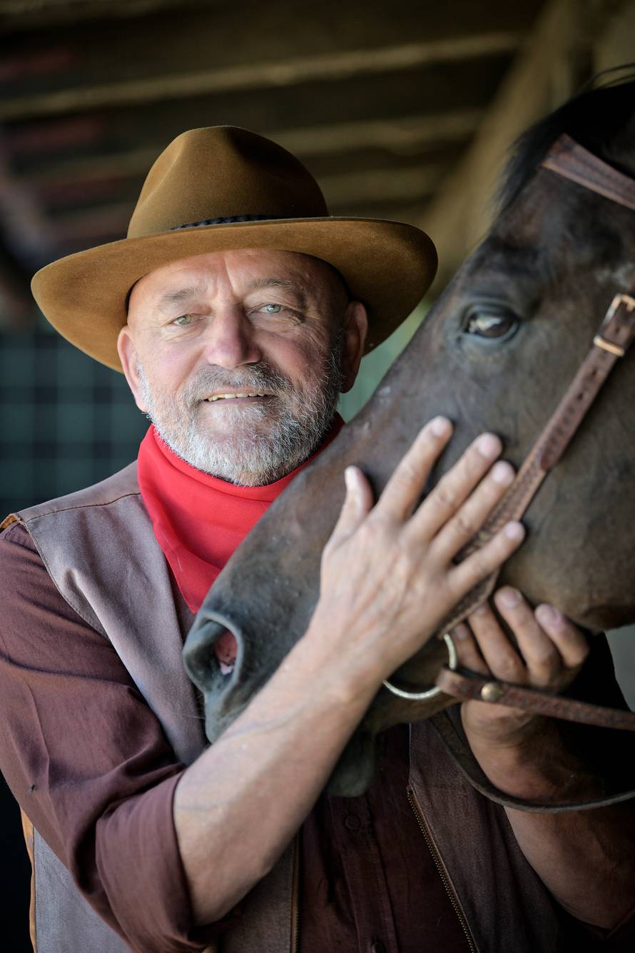 Željko Krušlin: Nitko nam nije htio izdati prvi album, a kava je 'kriva' za ljubav sa suprugom