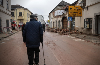 Bijeli Passat, Rade na broju 99, kruh za Kruhoviće, djeca na sigurnom i kuće od trulih greda