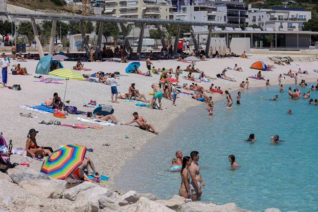 Split: Započelo je ljeto visokih temperatura