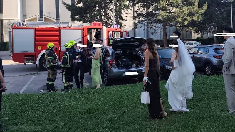 Dijete na svadbi u Zagrebu bilo zaključano u autu: 'Nije prvi put, automatski se zaključa...'