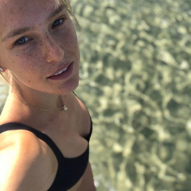 FOTO Kakvo tijelo ima Bar Refaeli, a ni badić joj nije loš...