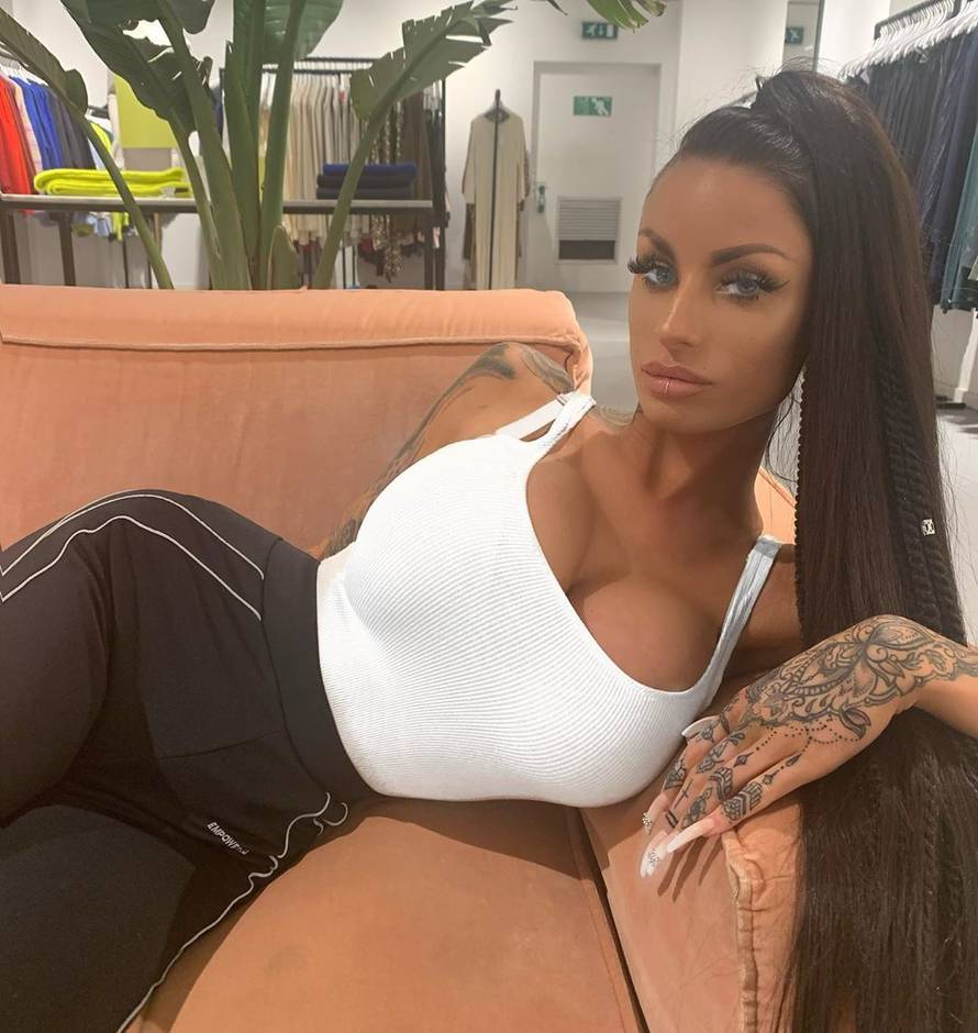 Operirala grudi čak četiri puta, u njih je uložila 157.000 kuna