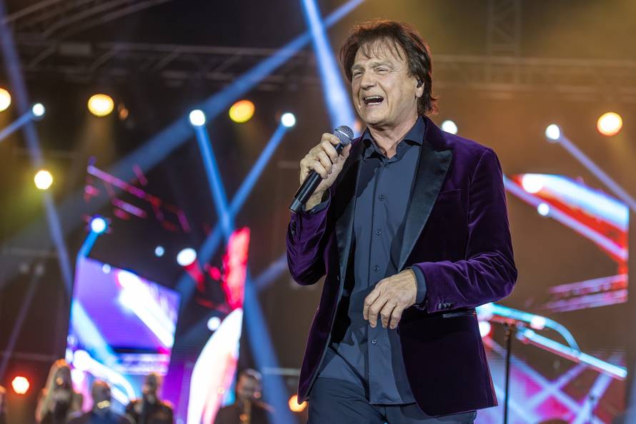 Zdravko Čolić održao koncert u Osijeku