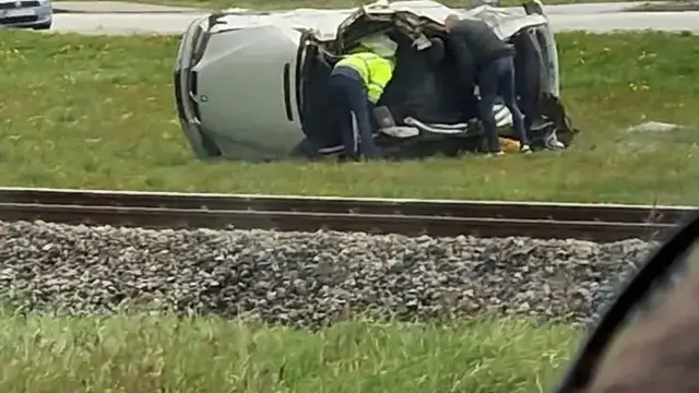 Autom išao preko pruge u Ludbregu iako je bila spuštena rampa, stradao u naletu vlaka