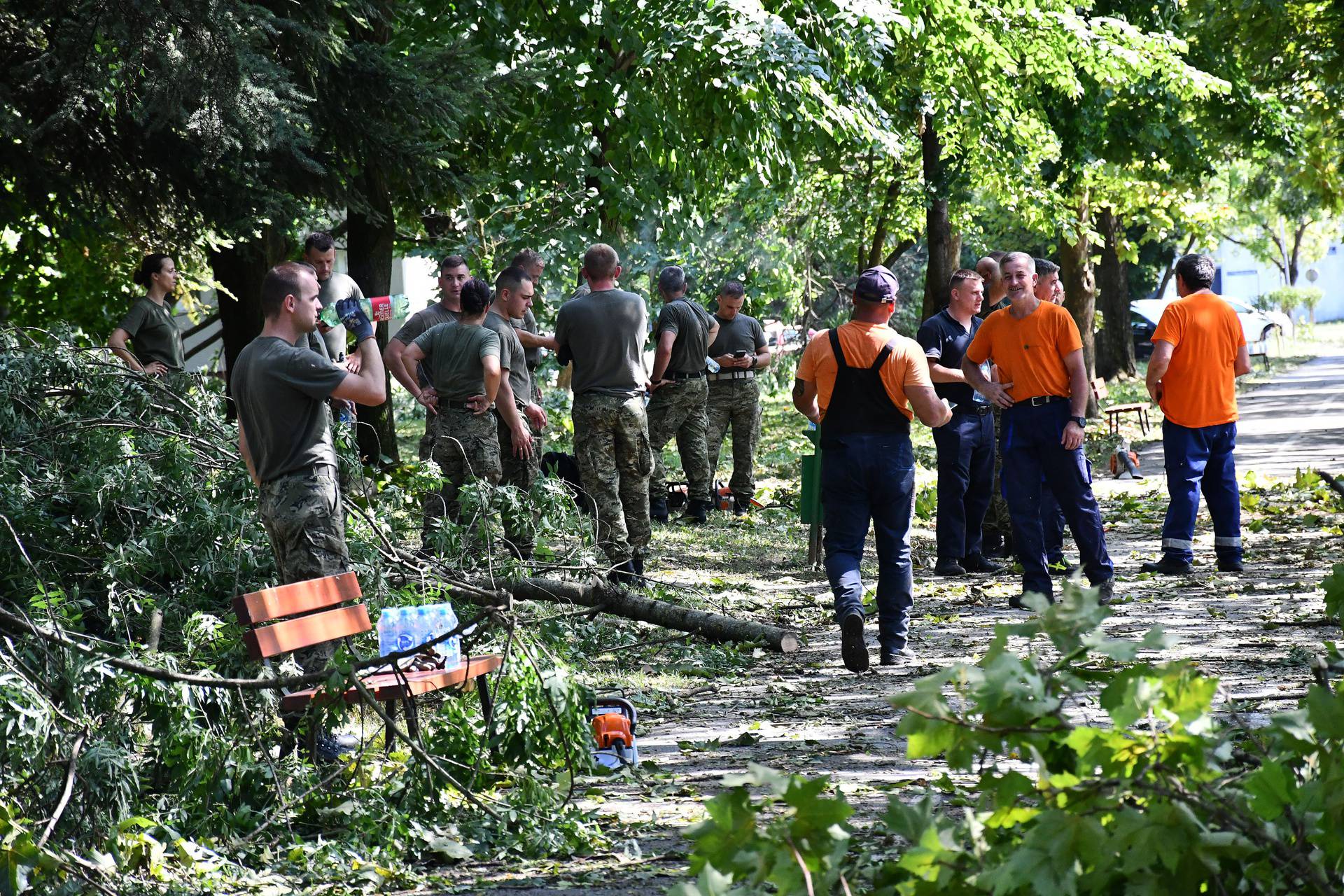 VIDEO Od 'oluje stoljeća' prošla je godina dana:  Tama je stigla usred dana,  vjetar  rušio sve...