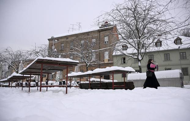 Zagreb: Britanski trg pod snijegom