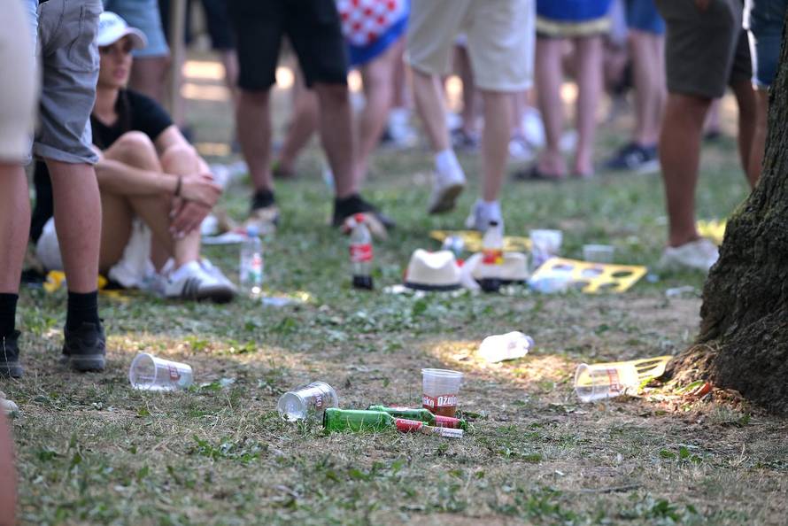 Zagreb: Fun zona na Bundeku već je puna smeća