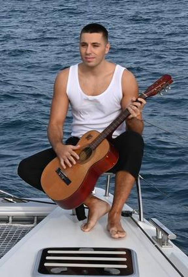 FOTO Vrući kalendar hrvatskih vaterpolista: Kad prvaci svijeta izađu iz bazena i poziraju...