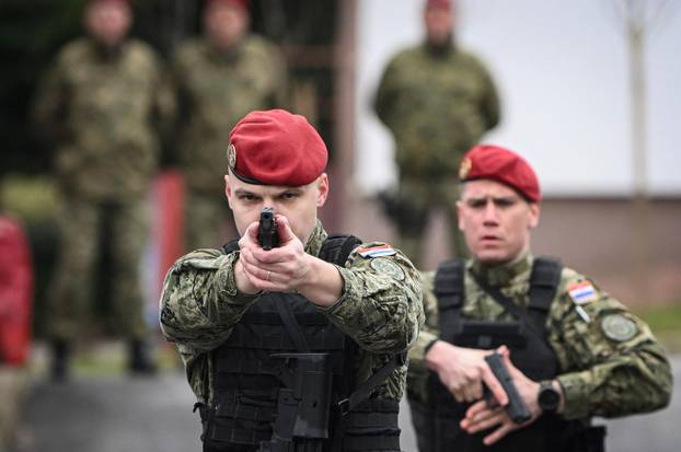 Zagreb: Dan otvorenih vrata Počasno-zaštitne bojne
