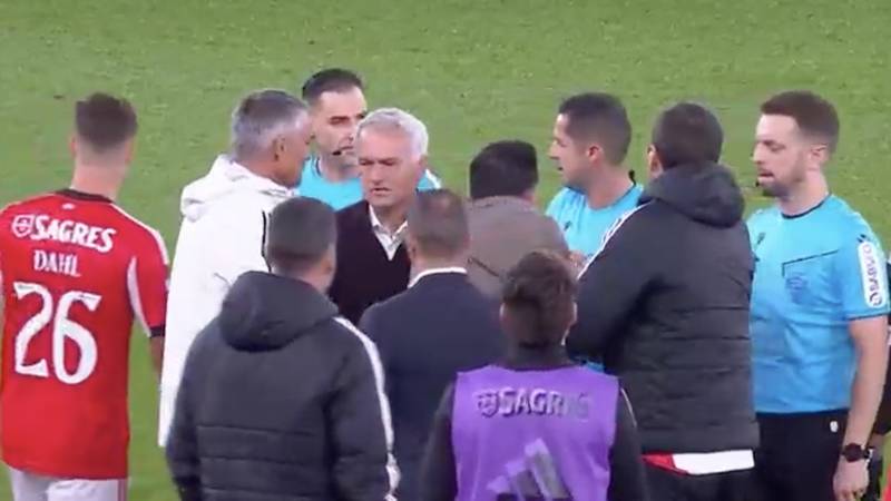 VIDEO Bivši sportski direktor Hajduka prijetio sucu: 'Prebit ću tebe i ovog u VAR-u, obećajem'