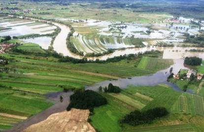 'Hidrološki fenomen': U Sisku su spremni za evakuaciju ljudi 