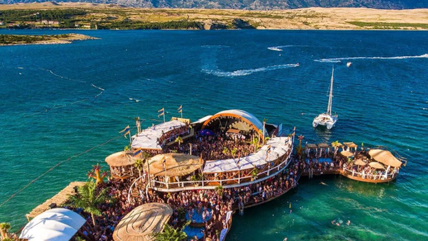 30 najboljih kampova na našim otocima - užitak pod zvijezdama