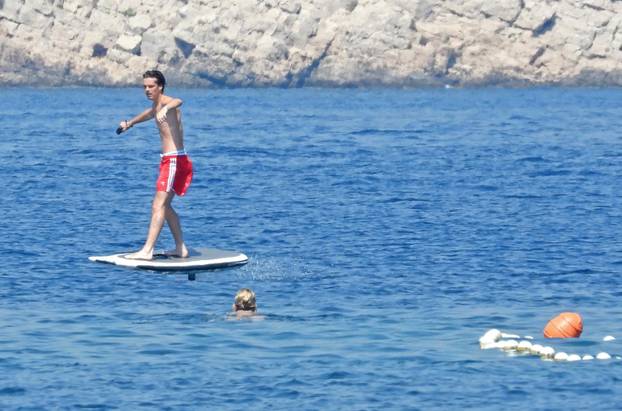ARHIVA - 2023. David Beckham uživa u moru kod Lopuda
