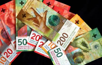 Dvojica prijavljena zbog krivotvorenih novčanica švicarskih franaka u Zagrebu