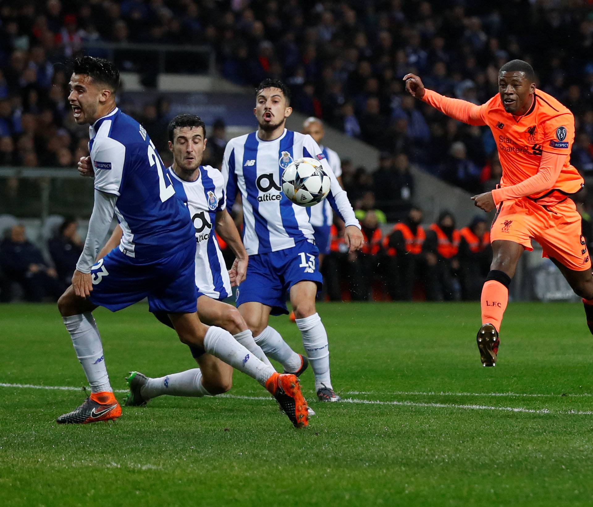 Champions League Round of 16 First Leg - FC Porto vs Liverpool