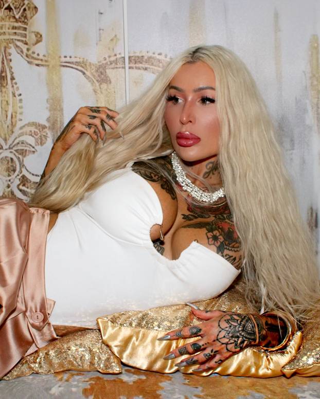 Potrošila je više od milijun eura na izgled, ali kaže da joj se najviše isplatilo prestati piti