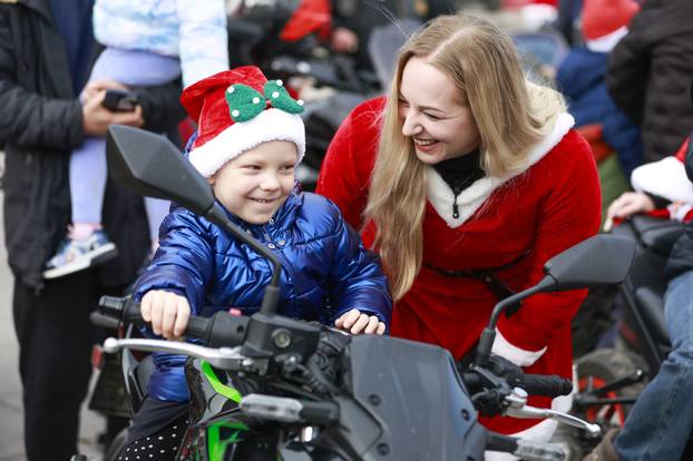 Osijek:  Tradicionalni dolazak motomrazova na  Trg Ante Starčevića