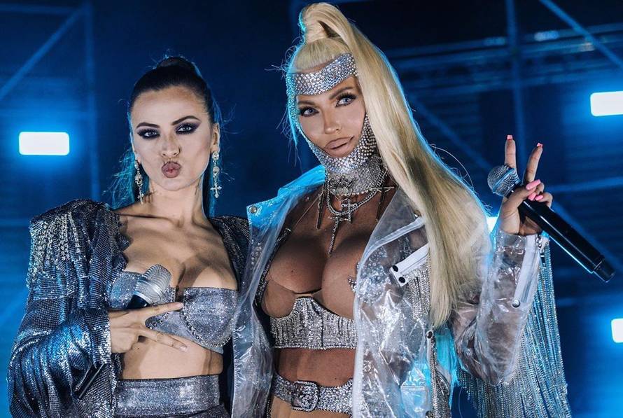 Jelena prozvala Duška: 'Hvala mužu koji nije gledao koncert'