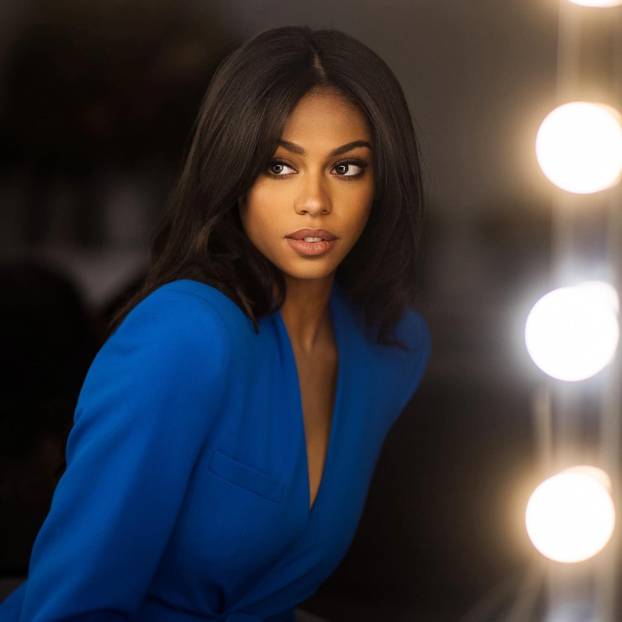 FOTO Bivša misica želi preuzeti Formulu 1: 'Cilj mi nije pobjeda'