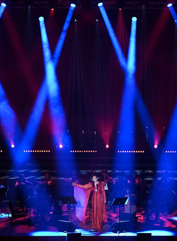 Zagreb: Nina Badrić održala koncert u Lisinskom