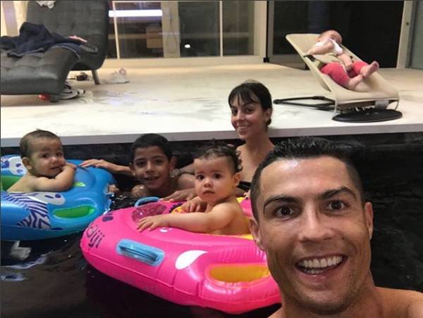 Ronaldo uz obitelj puni baterije za Svjetsko prvenstvo u Rusiji