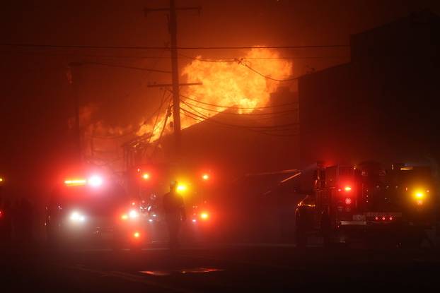 100 FOTOGRAFIJA UŽASA Ovo su vatrogasci snimili u paklu LA-a!