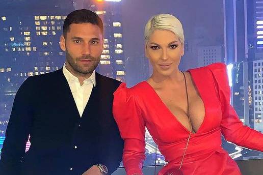 &Scaron;u&scaron;kalo se da su se Jelena Karleu&scaron;a i njen biv&scaron;i suprug pomirili, evo &scaron;to on ka&zcaron;e na to