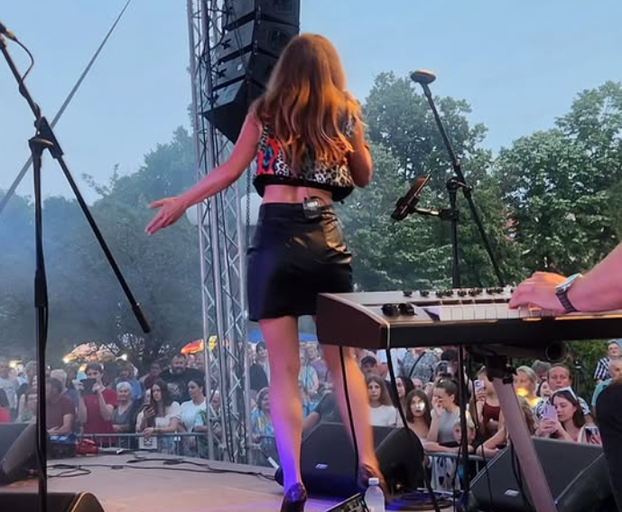 FOTO Uske kožne kombinacije i zgodna Lille su pun pogodak! Pogledajte kako izgleda u njima