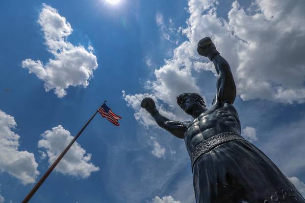 SP 2026 Philadelphia: Hrvatski navijači posjetili popularne Rocky Steps i Rocky Statue