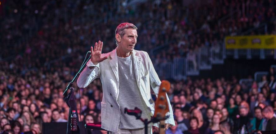 Massima život nije mazio, a na sceni je nizao uspjehe: 'Velike pjesme tjerale su me da radim'