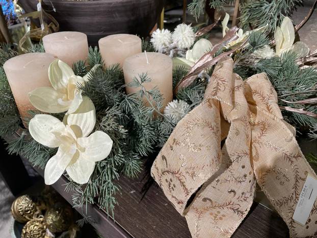 FOTO Pogledajte kakvih sve vjenčića ima po Zagrebu, neki 'dizajnerski' dođu i 400 eura