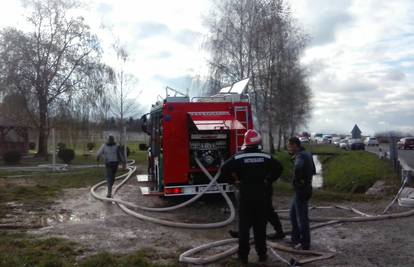 Požar uništio staju konjičkog kluba, izgorjela su dva konja