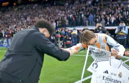 VIDEO Od jednog majstora do drugog: Modrić se naklonio Marcelu u čudesnom oproštaju