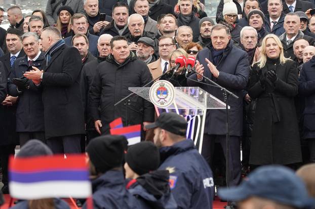 Banja Luka: Svečani defile povodom Dana Republike Srpske