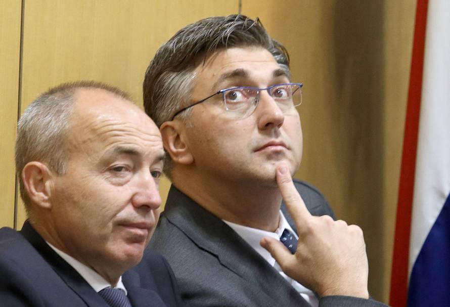 Zagreb: PlenkoviÄ u Saboru podnosi izvjeÅ¡Äe o radu Vlade