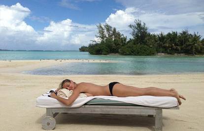 Na tajnoj lokaciji: Heidi Klum se skinula i uživa u sunčanju
