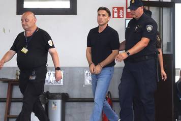 Zagreb: Dario &Scaron;imi&cacute; doveden je na isptivanje u USKOK 
